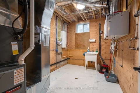 3833 Campbell Street, ON N6P 0J7