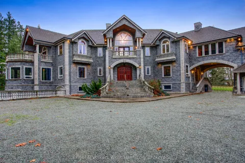 2050 Dunrobin Road, ON K2K 1X7