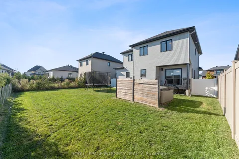 156 Lyon Street, ON K0A 1W0