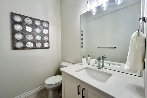 14 Peace River Street, ON K8N 0V6