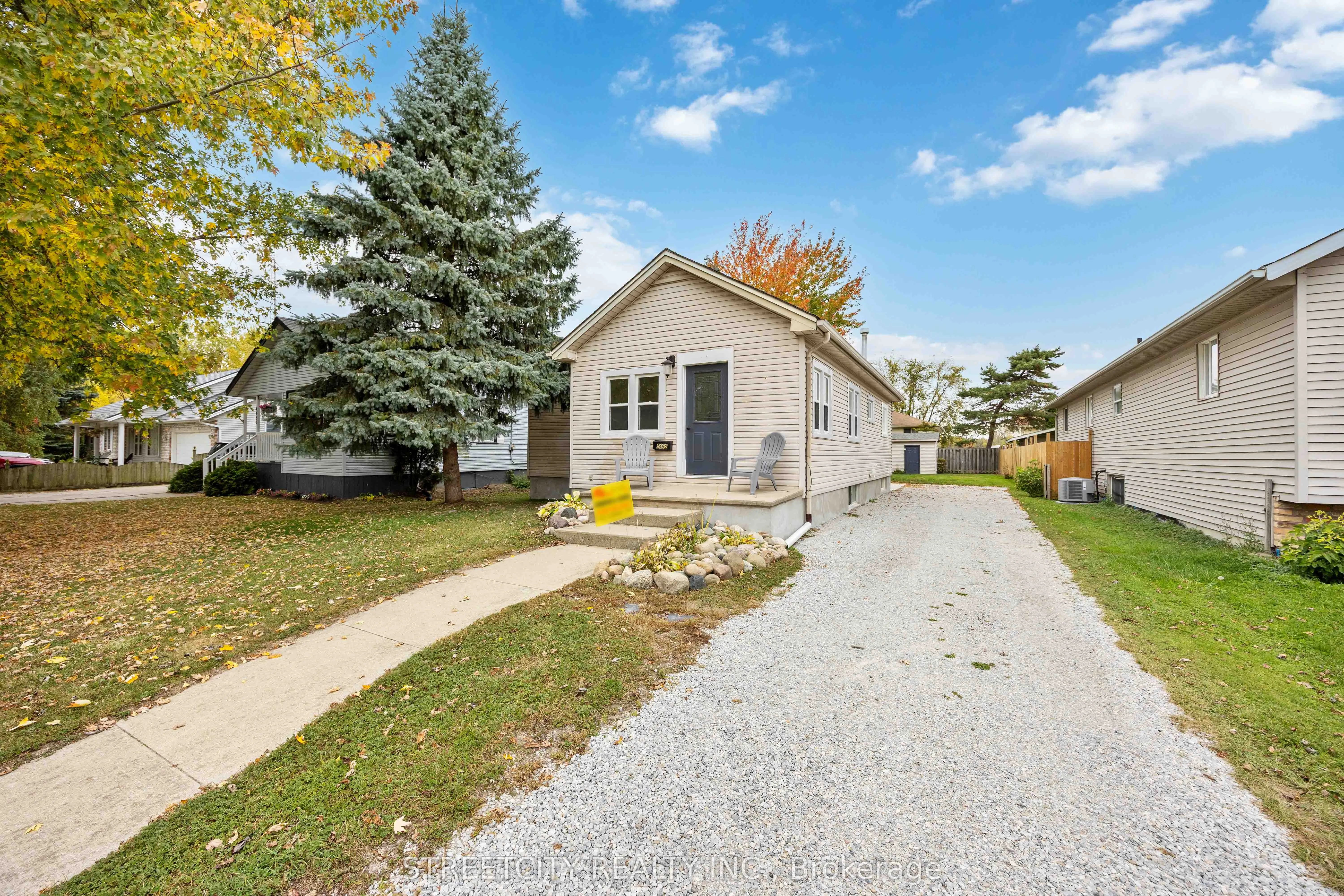 4482 Petrolia Line, ON N0N 1R0