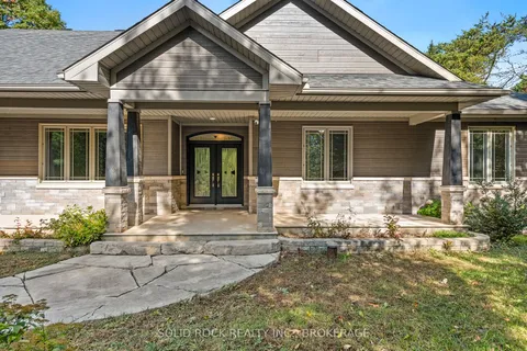 132 Western Avenue, ON K7A 4S4