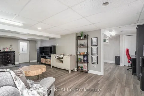 2147 Mer Bleue Road, ON K4A 3T9