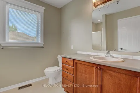 5 Ipswich Terrace, ON K2K 3K4