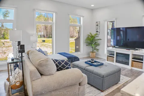 5007 Highway 21 Highway, ON N0H 2C5