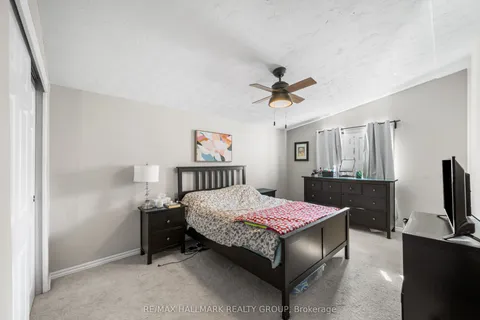 1305 DORCHESTER Avenue, ON K1Z 8E8