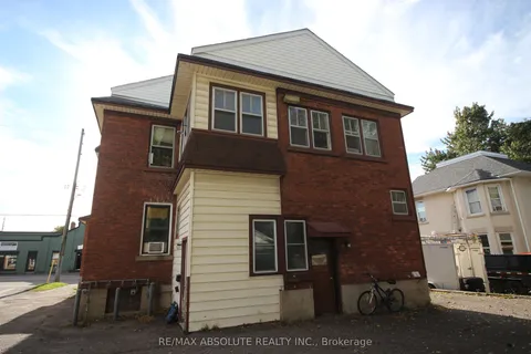 47 - 51 Raglan Street, ON K7V 1N7