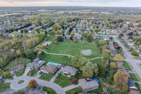 678 Sugarloaf Street, ON L3K 2R5