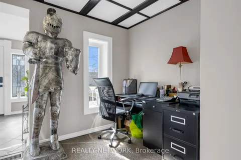 33 Rosedale Avenue, ON L2P 1Y6