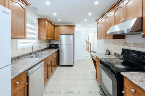 195 Brunswick Avenue, ON N6G 3K6