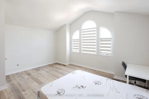 195 Brunswick Avenue, ON N6G 3K6