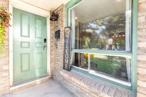 117 Graystone Crescent, ON L3C 6G6