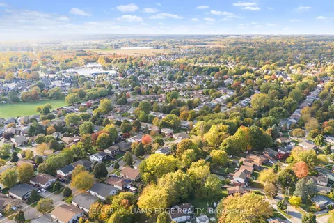 117 Graystone Crescent, ON L3C 6G6