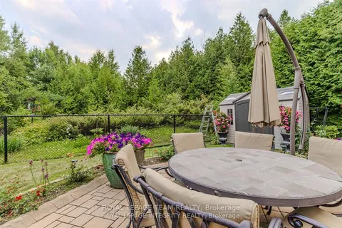 313 Eckerson Avenue, ON K2S 0K8