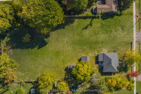 223-227 Mary Street, ON L0S 1J0