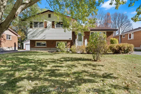 418 KNIGHTSBRIDGE Road, ON K7M 5S7