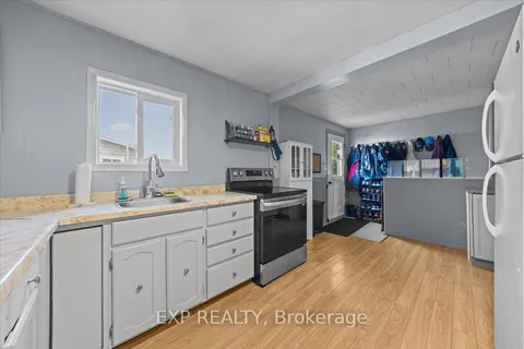 377 Lisgar Avenue, ON K7V 3N3