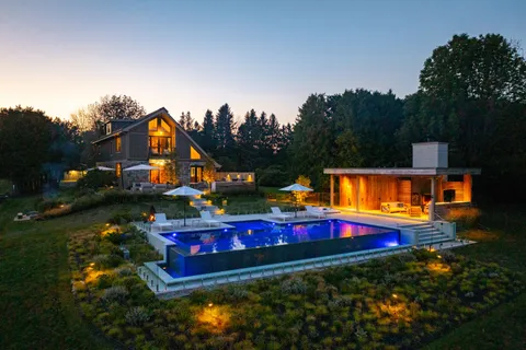 5906 Winston Churchill Boulevard, ON N0B 1T0