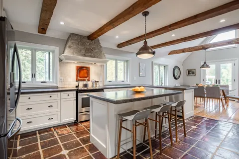 5906 Winston Churchill Boulevard, ON N0B 1T0