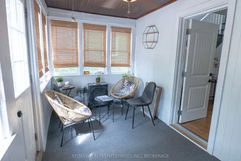 10 Antwerp Street, ON L2S 1J8