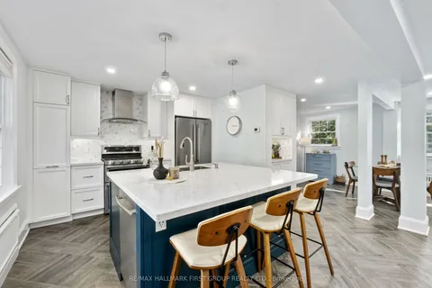 135 Queen Street, ON K9A 1N1