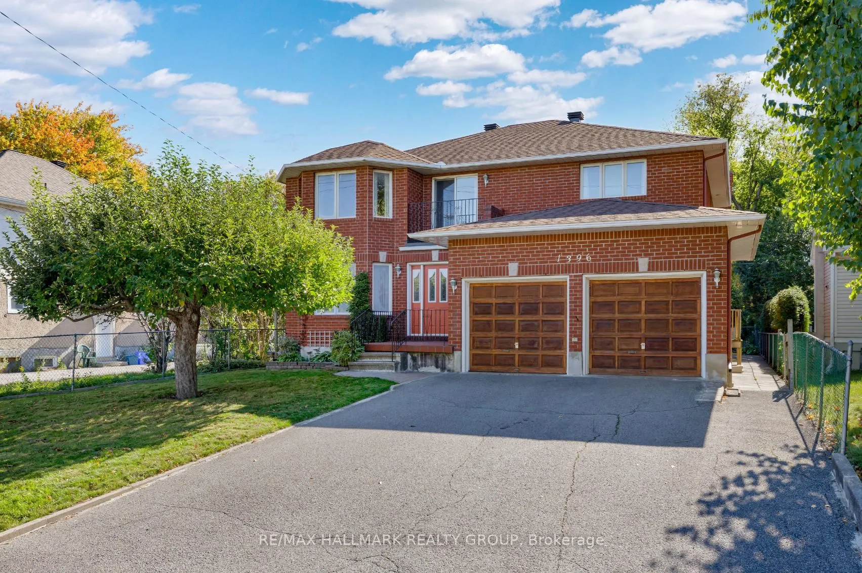 1396 Larose Avenue, ON K1Z 7X7