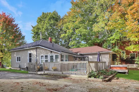 31 Yonge Street, ON N0H 2N0