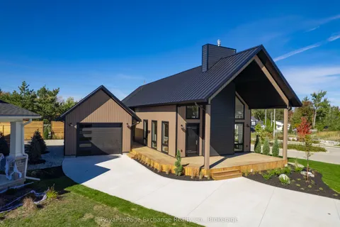 2 Marshall Place, ON N0H 2L0