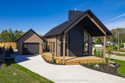 2 Marshall Place, ON N0H 2L0