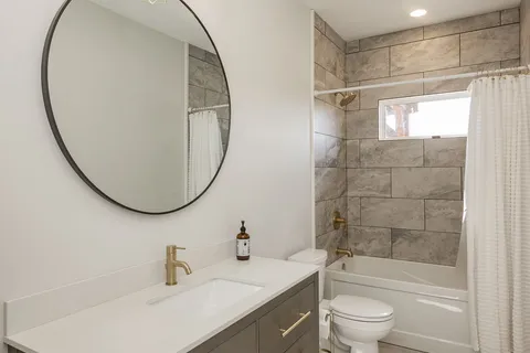 42 Simpson Hill Road, ON P0H 1W0