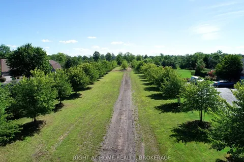 V/L ROSEHILL Road, ON L2A 5M4