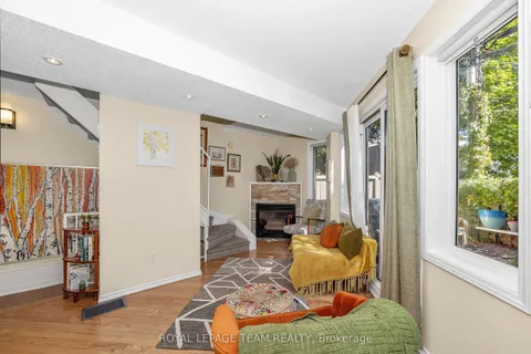 518 Lisgar Street, ON K1R 5H5