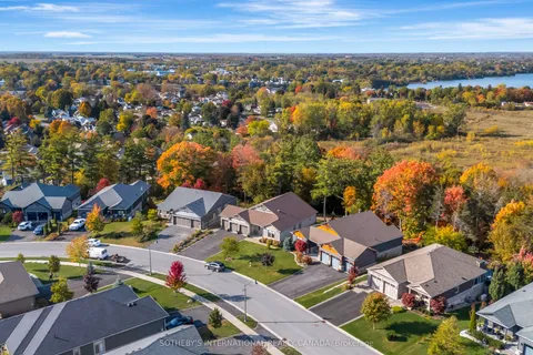 30 Pine Ridge Drive, ON K0K 2T0