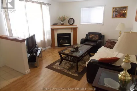 4 Silver Street, ON P1H 2K4