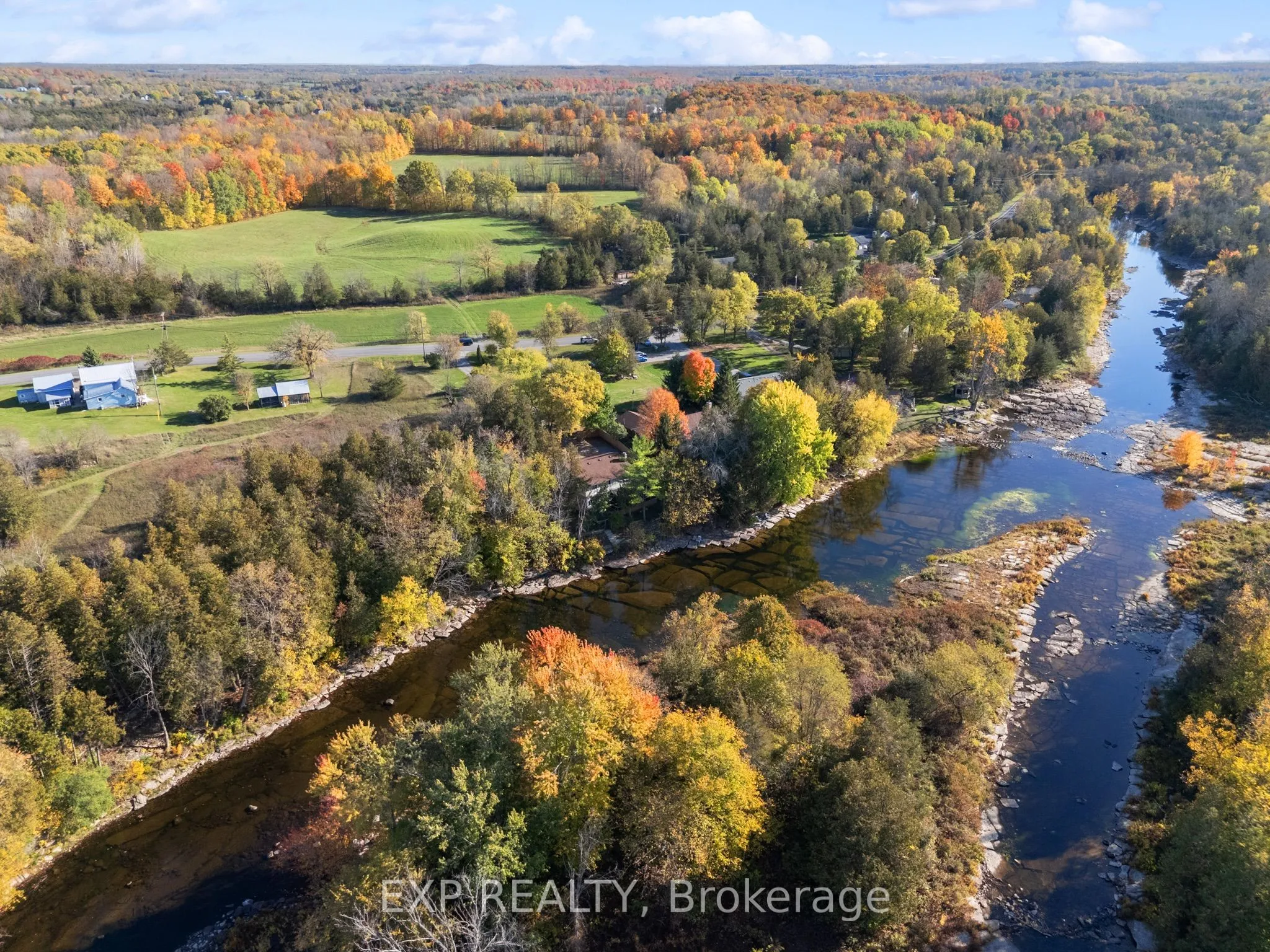 587 Scuttlehole Road, ON K0K 2V0