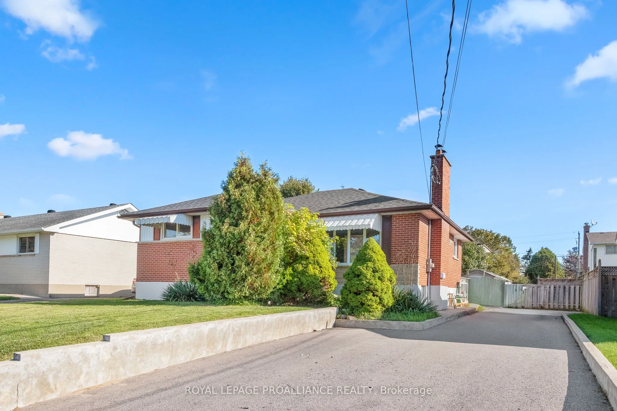 598 Hayden Crescent, ON K9A 2V2