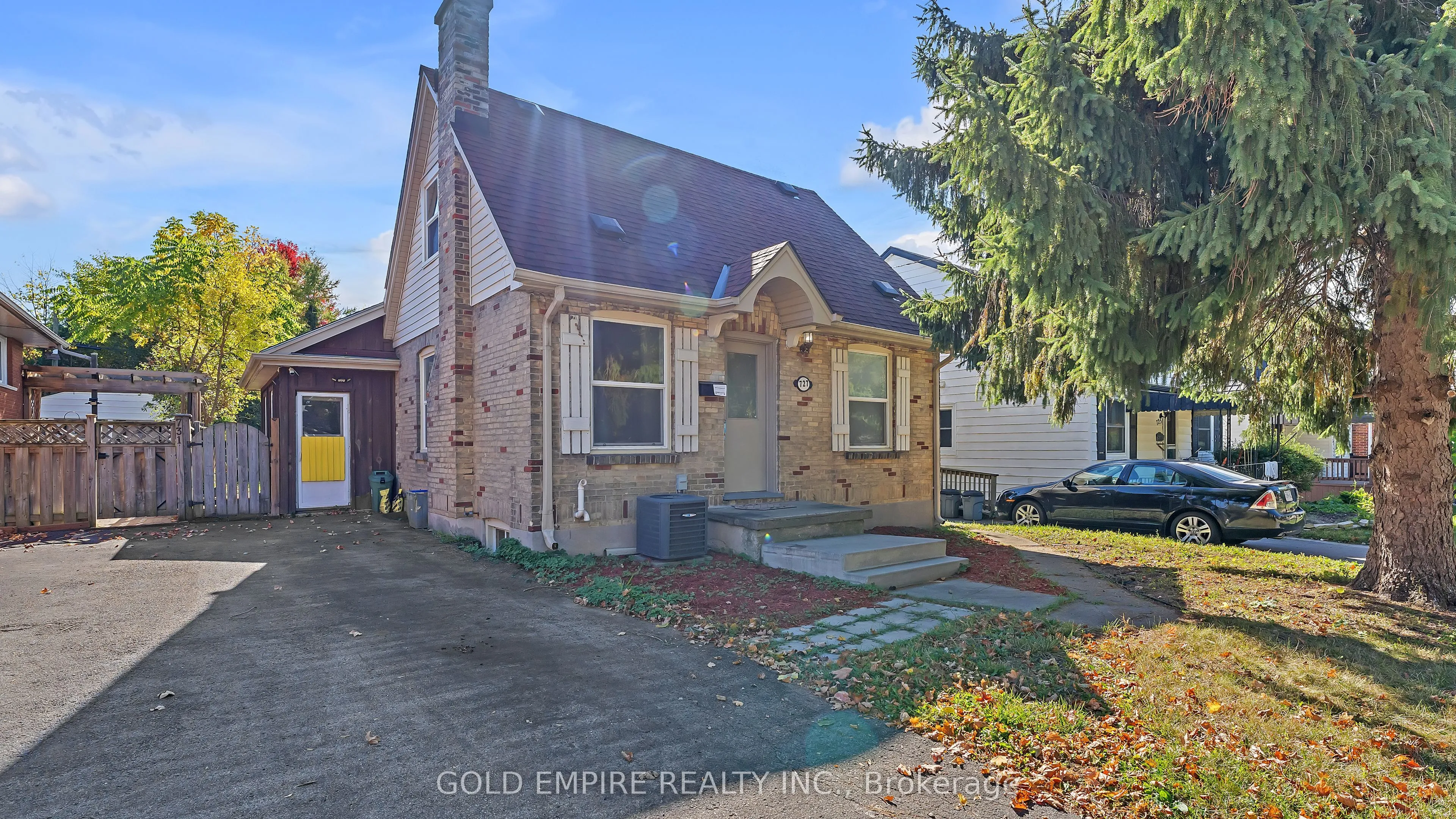 727 Whetter Avenue, ON N6C 2H1