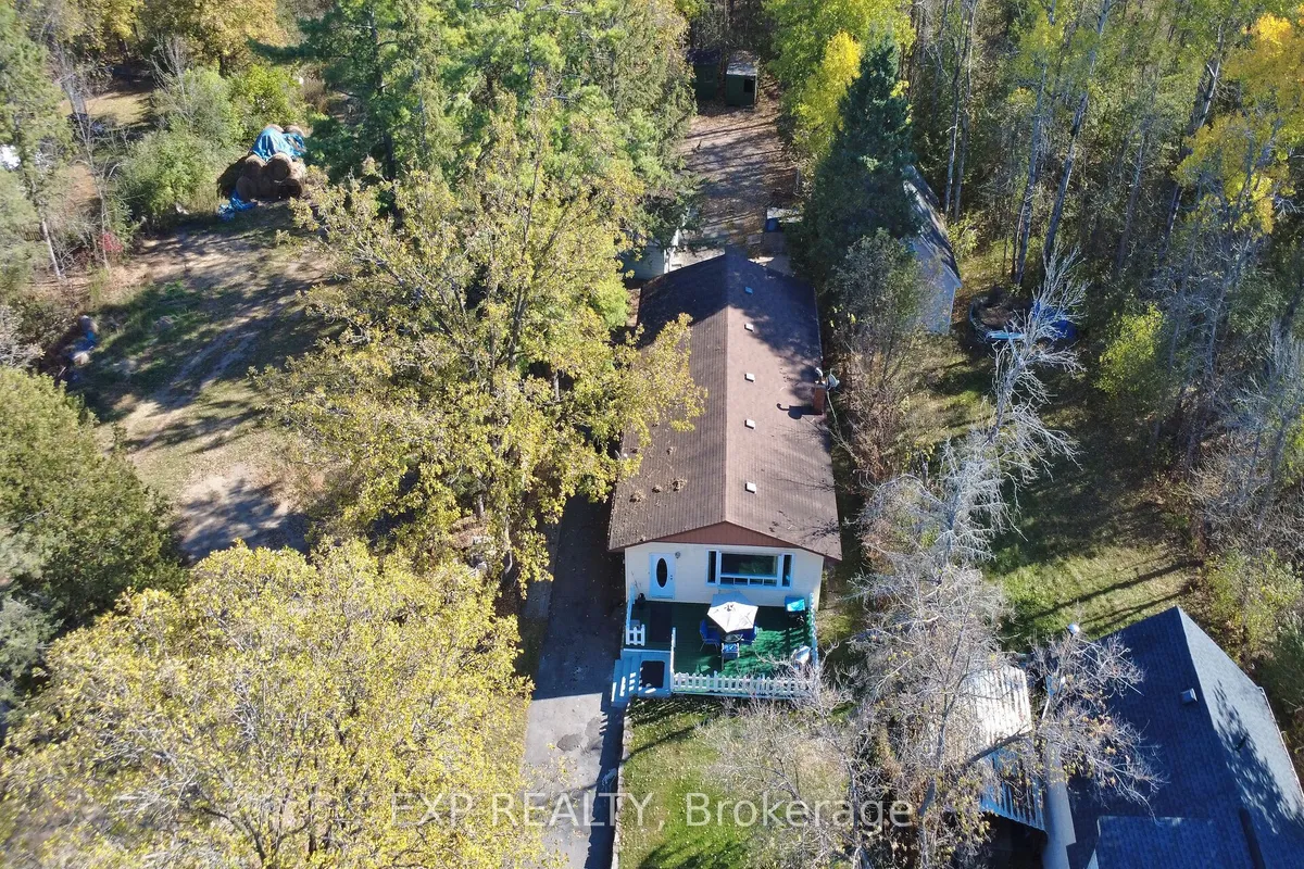 96 Constance Lake Road, ON K2K 1X7