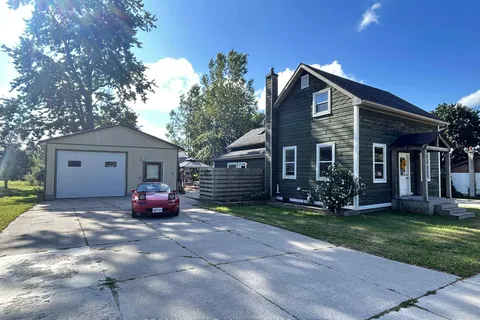 202 Union Street, ON N0M 1H0