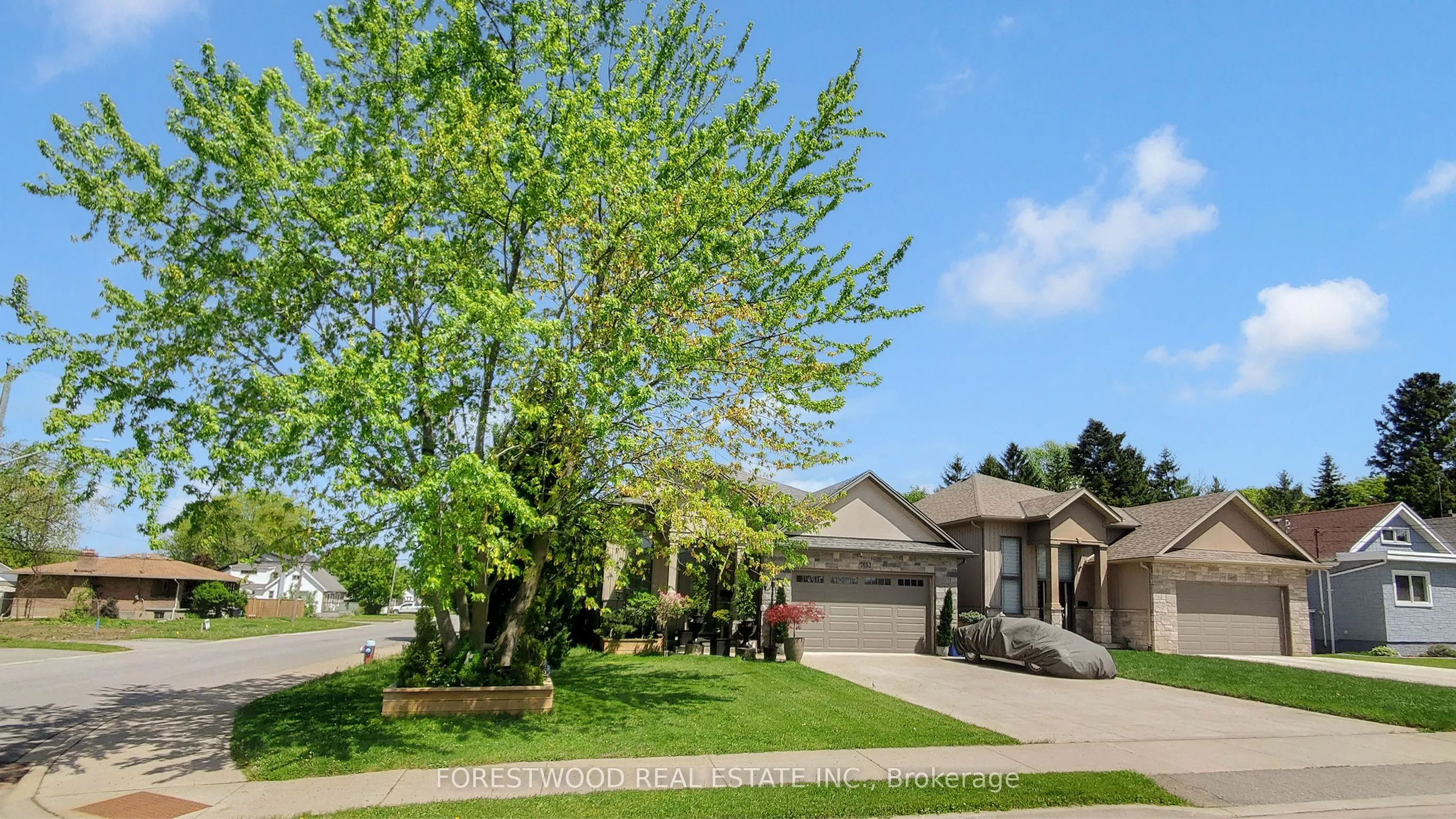 7653 MULHERN Street, ON L2H 1B2