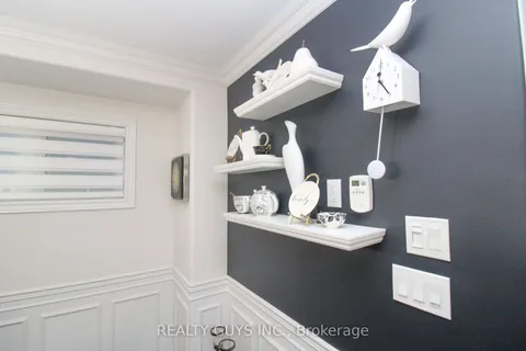 570 Grange Way, ON K9H 0G5