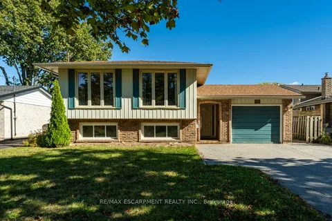 12 Shoreline Drive, ON L2N 3V8