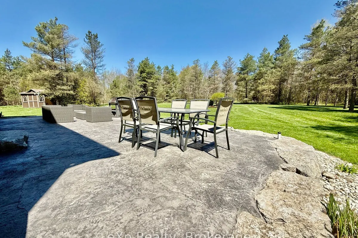 323237 Durham Road, ON N0G 1R0