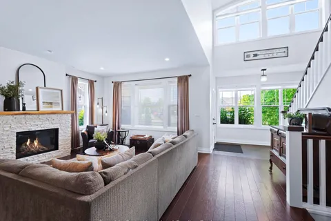 24 THIMBLEWEED Drive, ON N0M 1G0