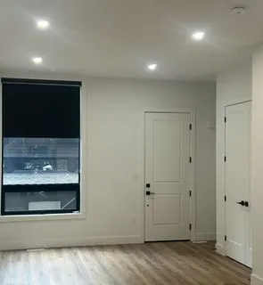 180 Thompson Road, ON N5Z 2Y8