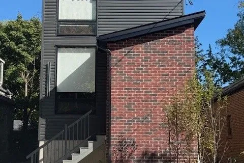 180 Thompson Road, ON N5Z 2Y8