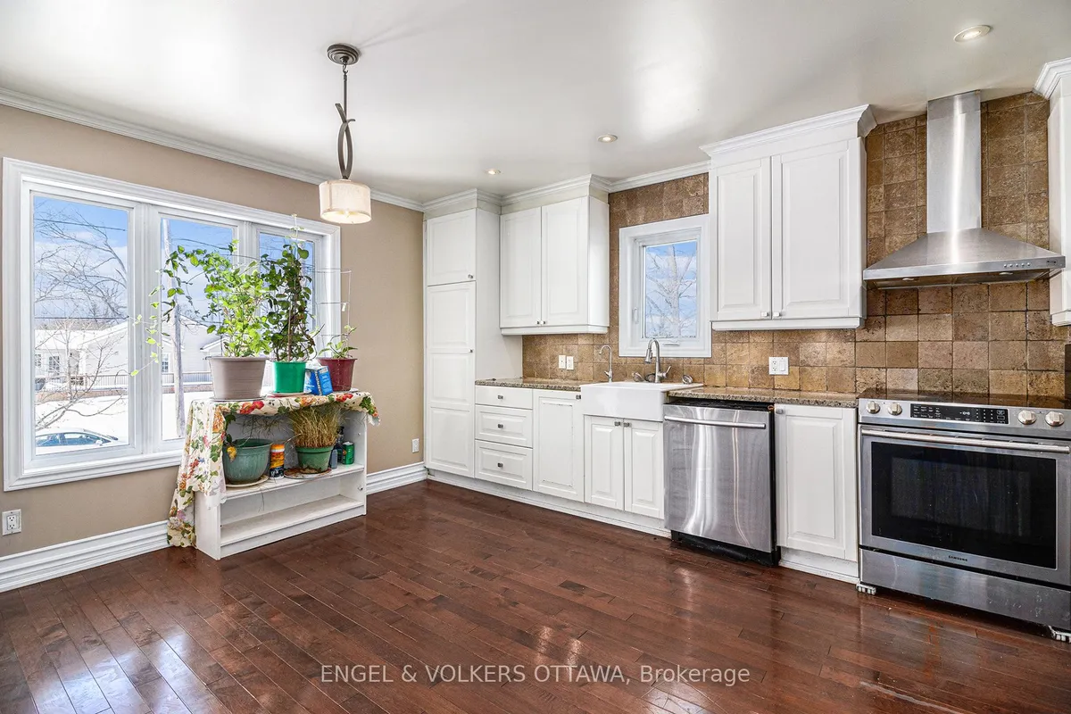 1095 Morin Road, ON K4C 1A5