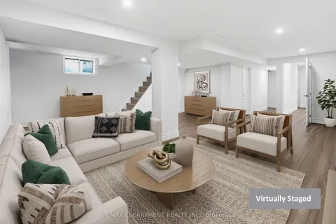 230 St. Catharines Street, ON L0R 2A0