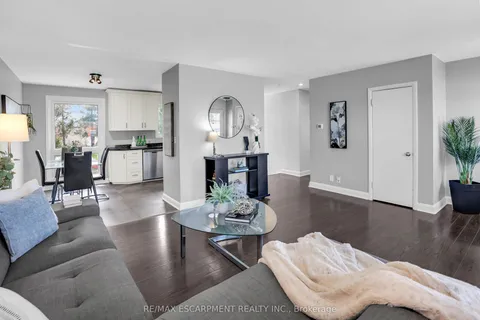 230 St. Catharines Street, ON L0R 2A0