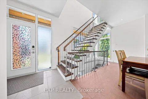 365 Winston Avenue, ON K2A 1Y7